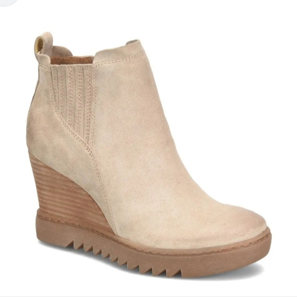 SOFFT Utley Wedge Ankle boot